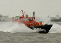 Besättningsbåt till salu