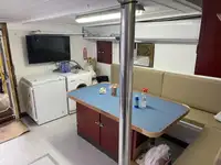 Containerskepp till salu