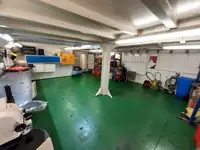 Pråm till salu