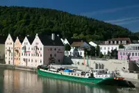 Pråm till salu