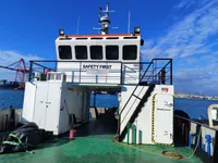 Containerskepp till salu