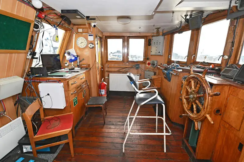 Bogserbåt till salu