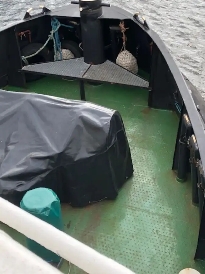 Bogserbåt till salu