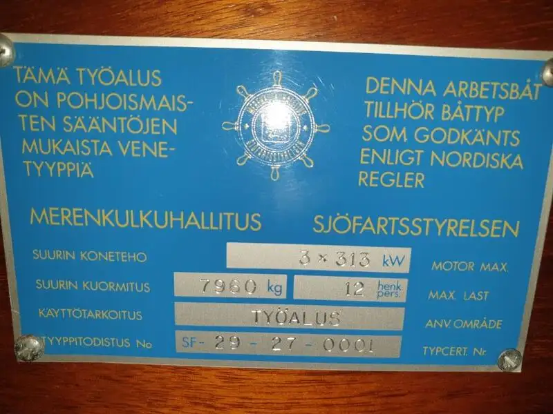Arbetsbåtar till salu