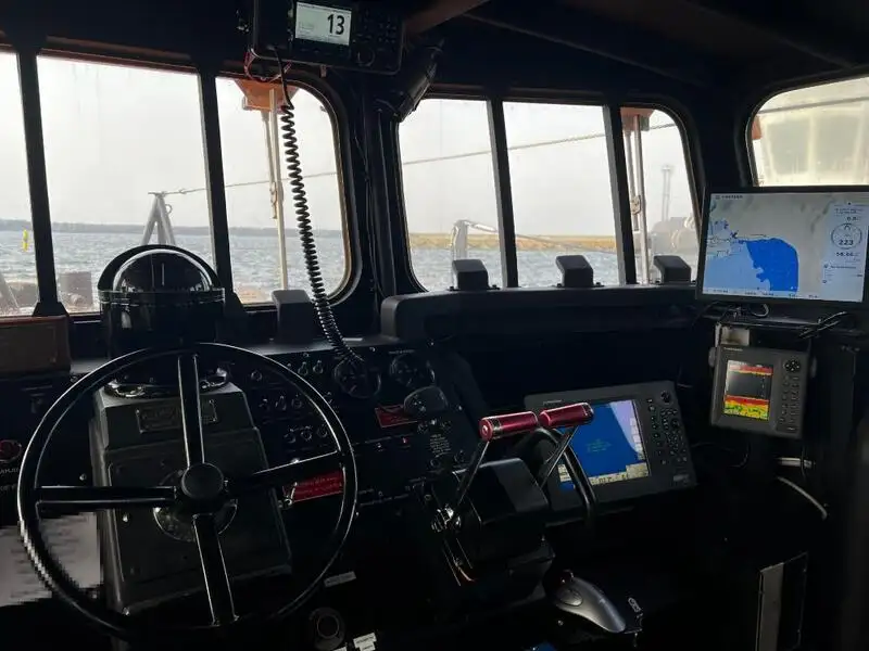 Besättningsbåt till salu