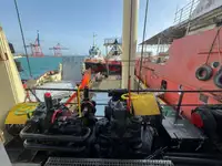 Containerskepp till salu