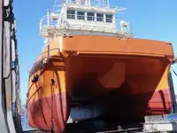 Containerskepp till salu