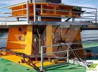 Containerskepp till salu