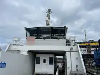Containerskepp till salu