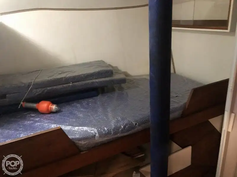 Försörjningsfartyg till salu