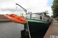 Pråm till salu