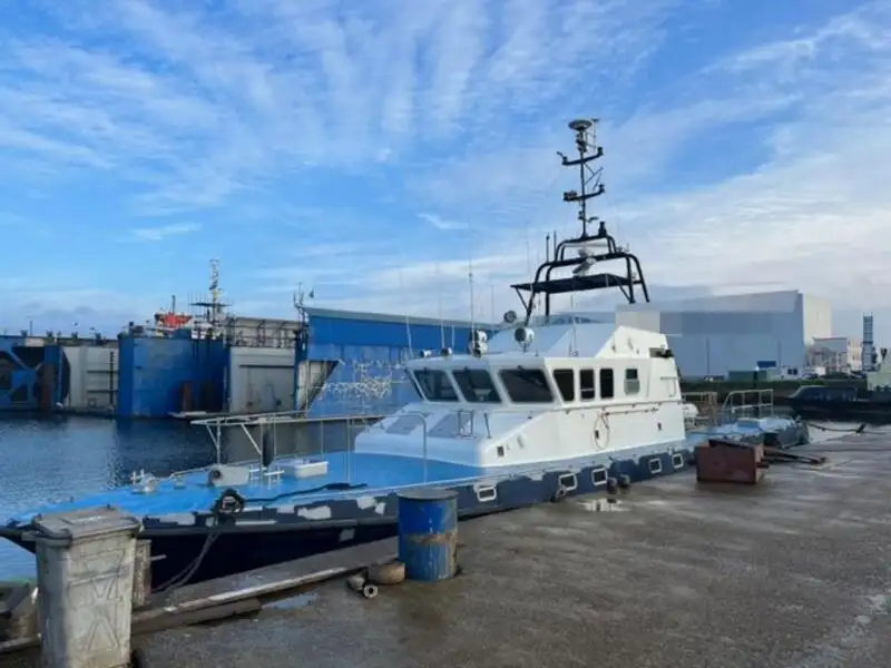 Patrullbåt till salu