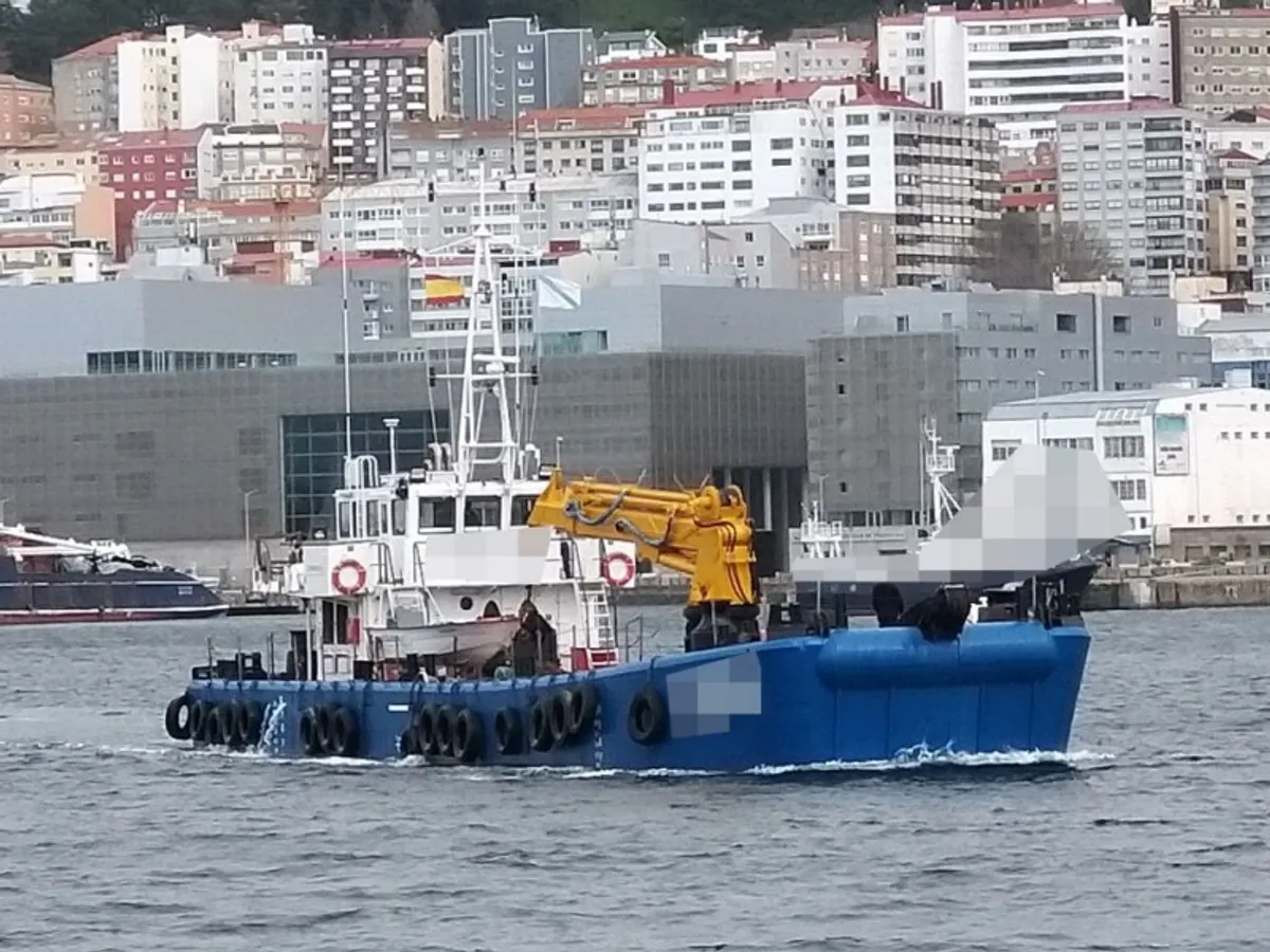 Arbetsbåtar till salu