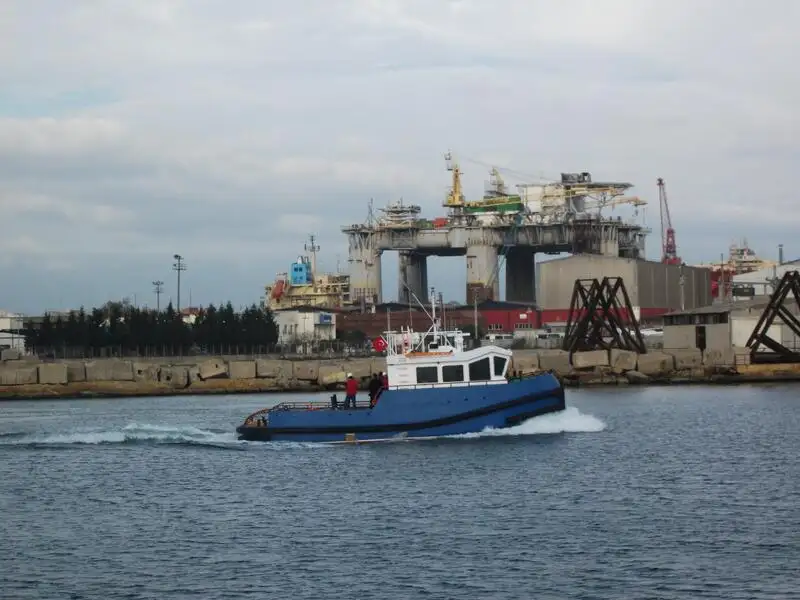Bogserbåt till salu
