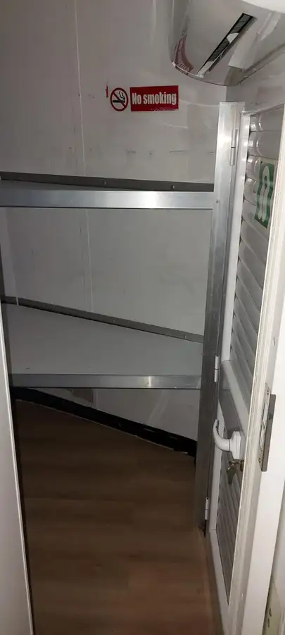 Besättningsbåt till salu