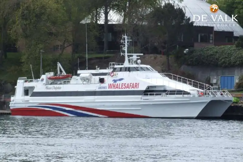 Katamaran till salu