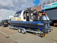 Containerskepp till salu