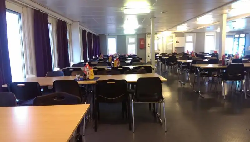 Flytande hotell till salu
