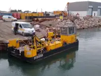 Pråm till salu