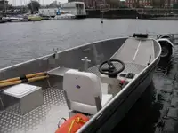 Pråm till salu