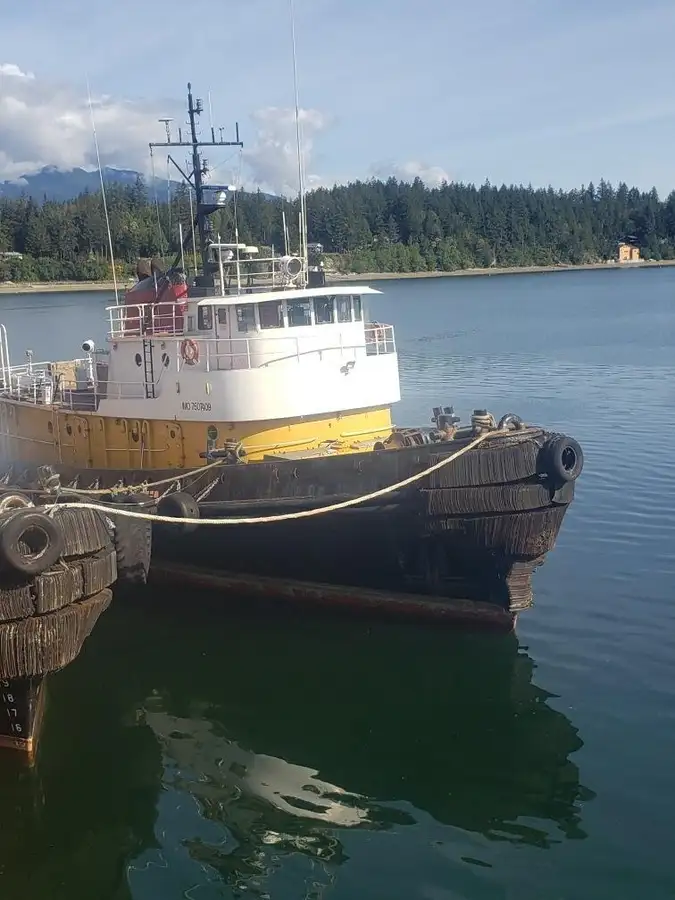 Bogserbåt till salu