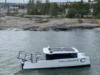 Containerskepp till salu