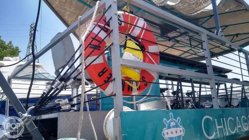 Containerskepp till salu