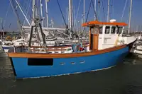 Arbetsbåtar till salu