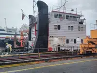 Pråm till salu