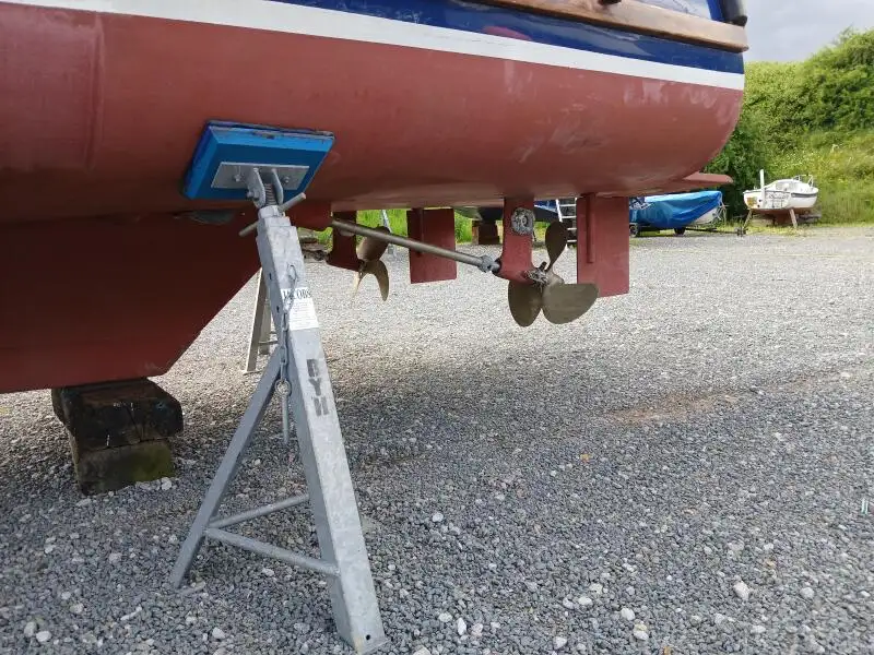 Arbetsbåtar till salu