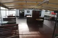 Pråm till salu