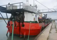 Pråm till salu