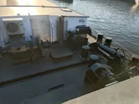 Pråm till salu