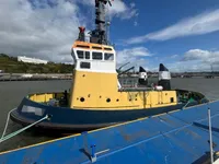 Bogserbåt till salu