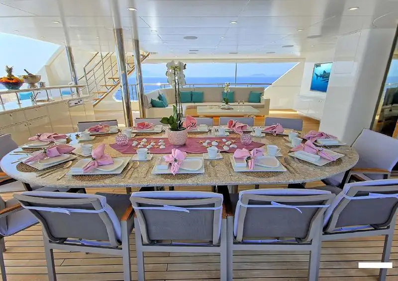 Yacht till salu