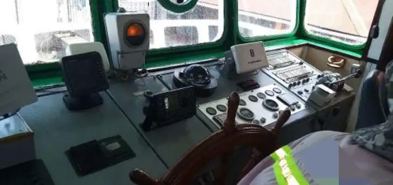 Bogserbåt till salu