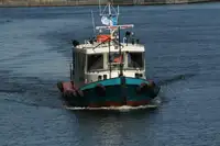 Besättningsbåt till salu