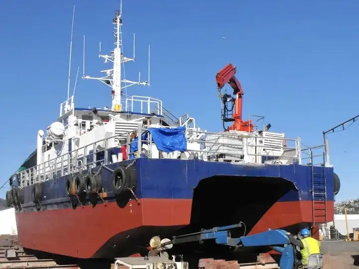 Katamaran till salu