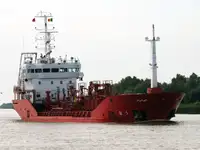 Oil/Chemical tanker till salu
