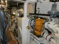 Containerskepp till salu
