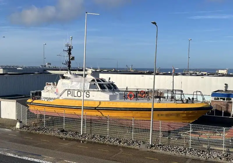 Lotsbåt till salu