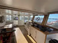 Containerskepp till salu