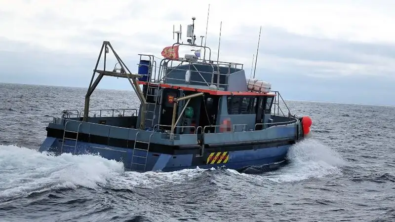 Containerskepp till salu