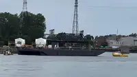 Pråm till salu