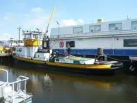 Bogserbåt till salu
