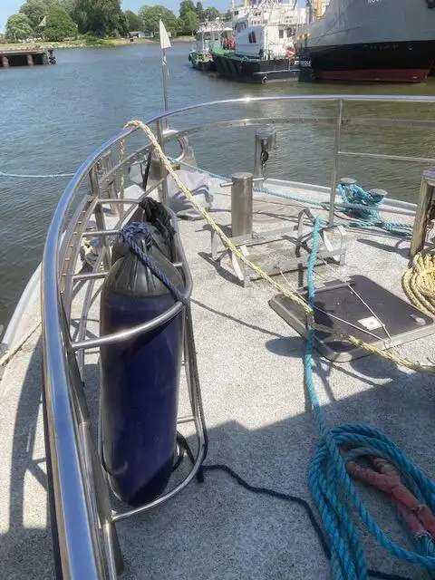 Patrullbåt till salu