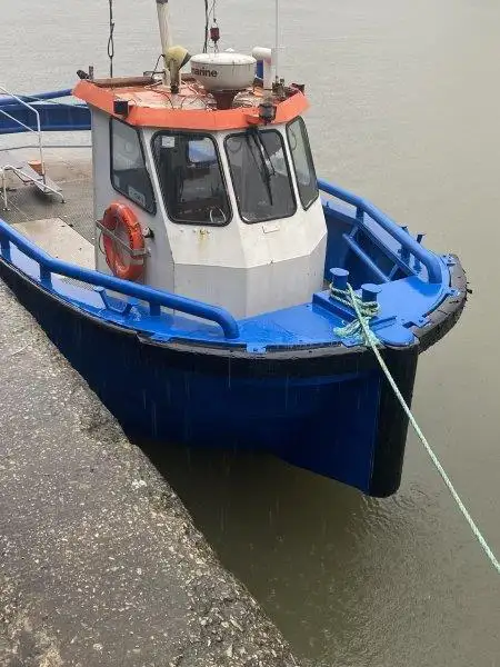 Bogserbåt till salu