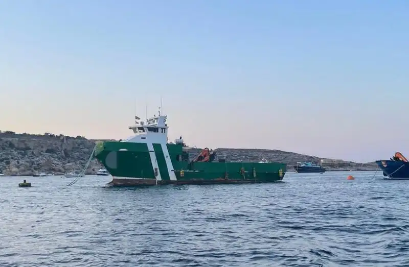 Arbetsbåtar till salu