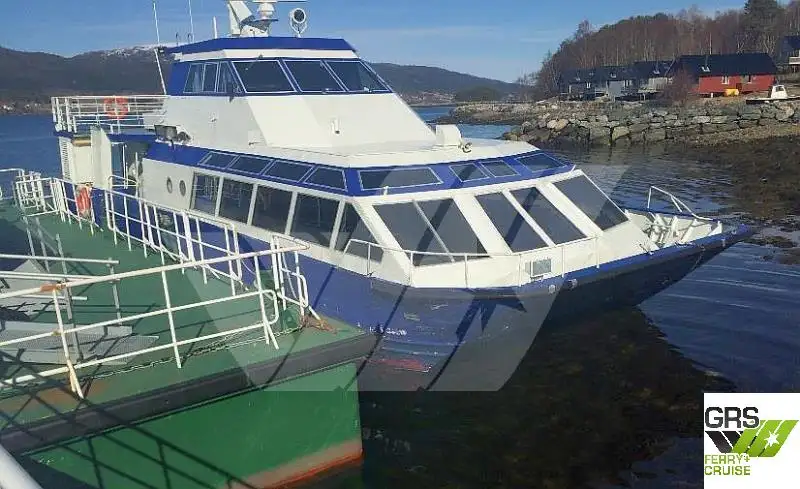 Färja till salu