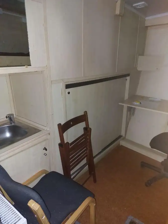 Undersökningsfartyg till salu